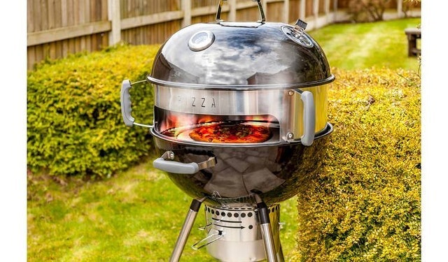 Charcoal Kettle Pizza BBQ 3