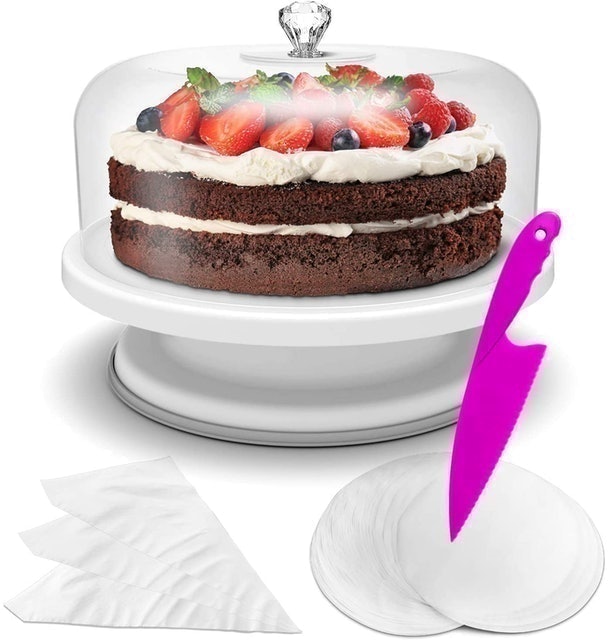 Classy Cake Stand 1