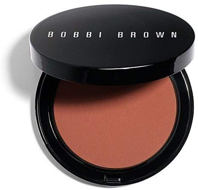 10 Best Bronzers for Dark Skin 2024 | UK Makeup Artist Reviewed 1