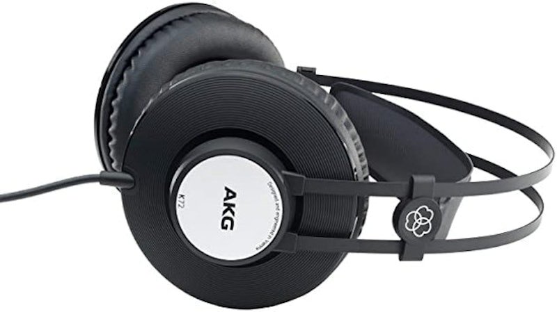 AKG High Performance Closed-Back Monitoring Headphones 2
