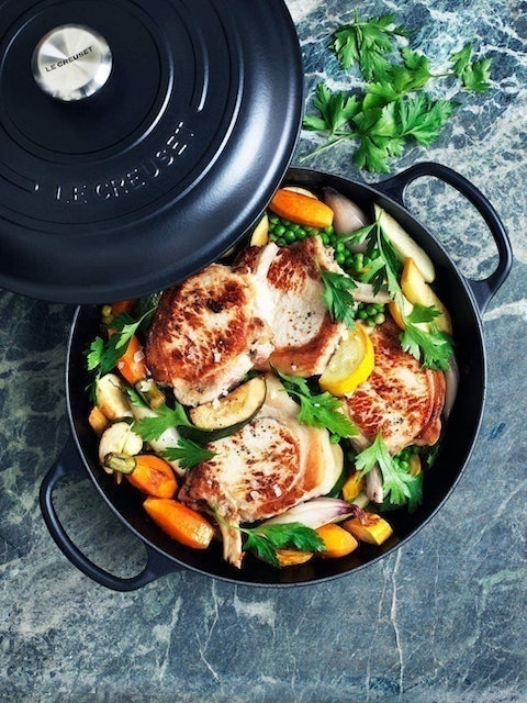 Signature Cast Iron Shallow Casserole 2