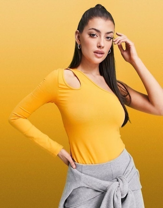 One Sleeve Body With Shoulder Cut Out Detail 1