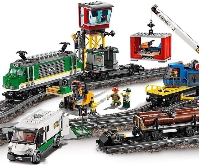 City Cargo Train Set  2