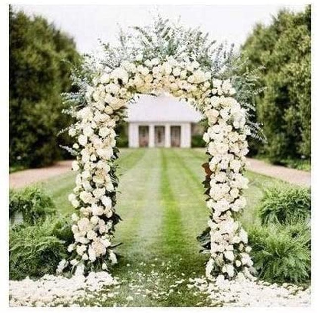 Black Metal Garden Arch 2