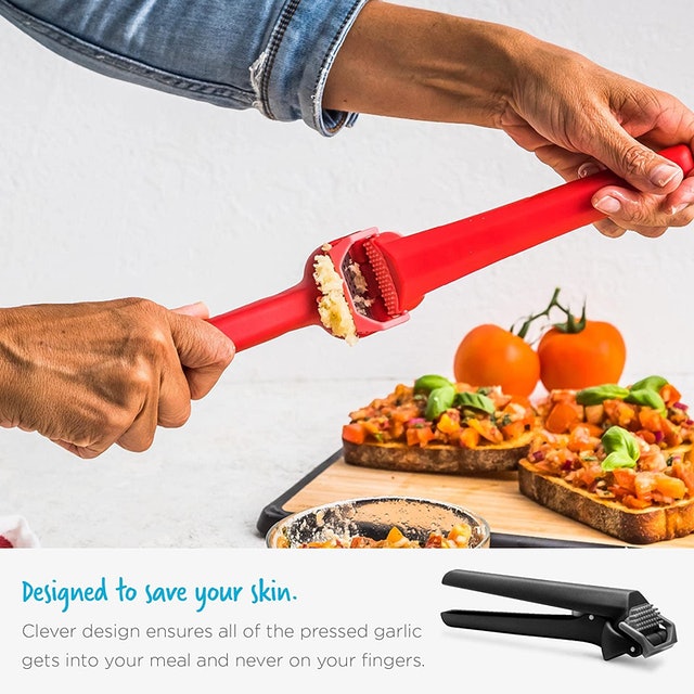 Garject Lite Self-Cleaning Garlic Press 3