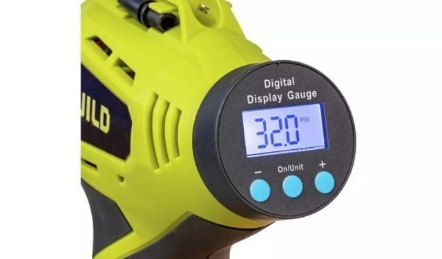 Cordless Tyre Inflator 3