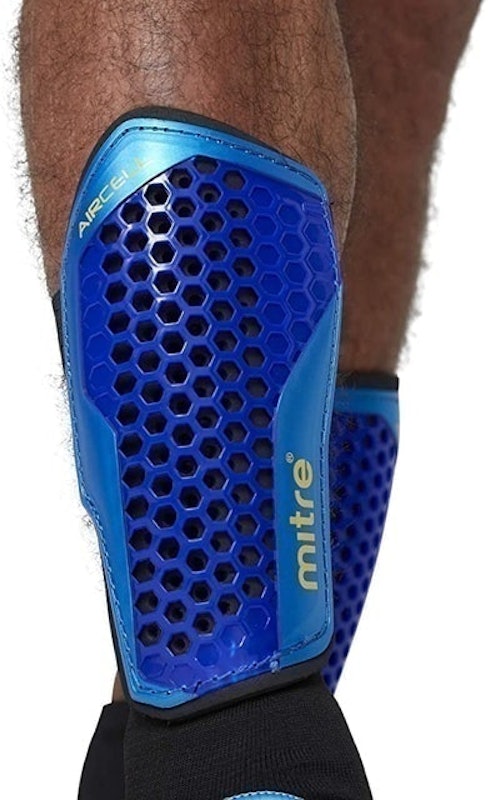 Aircell Carbon Shin Guard 3