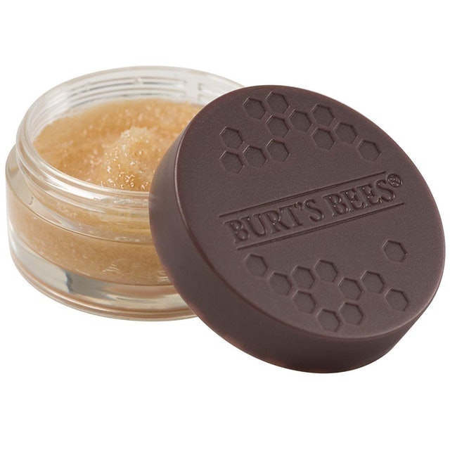 10 Best Lip Scrubs UK 2024 | UK Dermatologist Reviewed 4