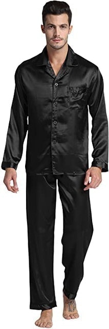 10 Best Pyjamas for Men UK 2024 4