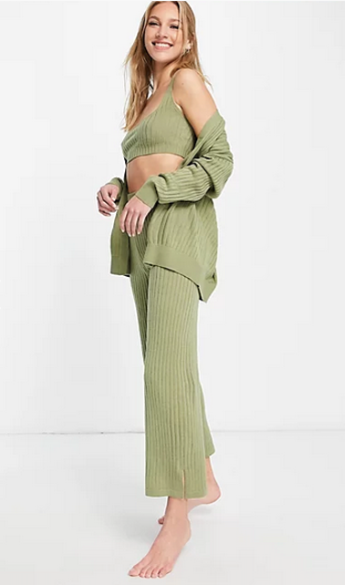 10 Best Loungewear for Women 2024 | UK Wardrobe Concierge Reviewed 4
