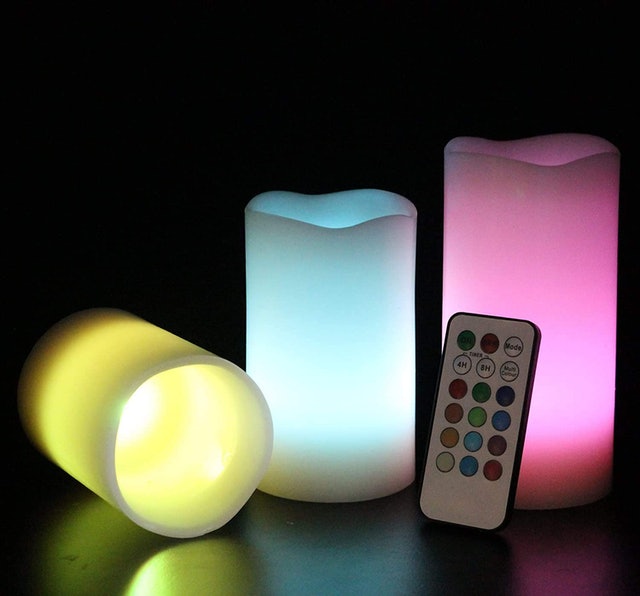 5. Frostfire Mooncandles Vanilla Scented Colour Changing Candles 12 Pack 2