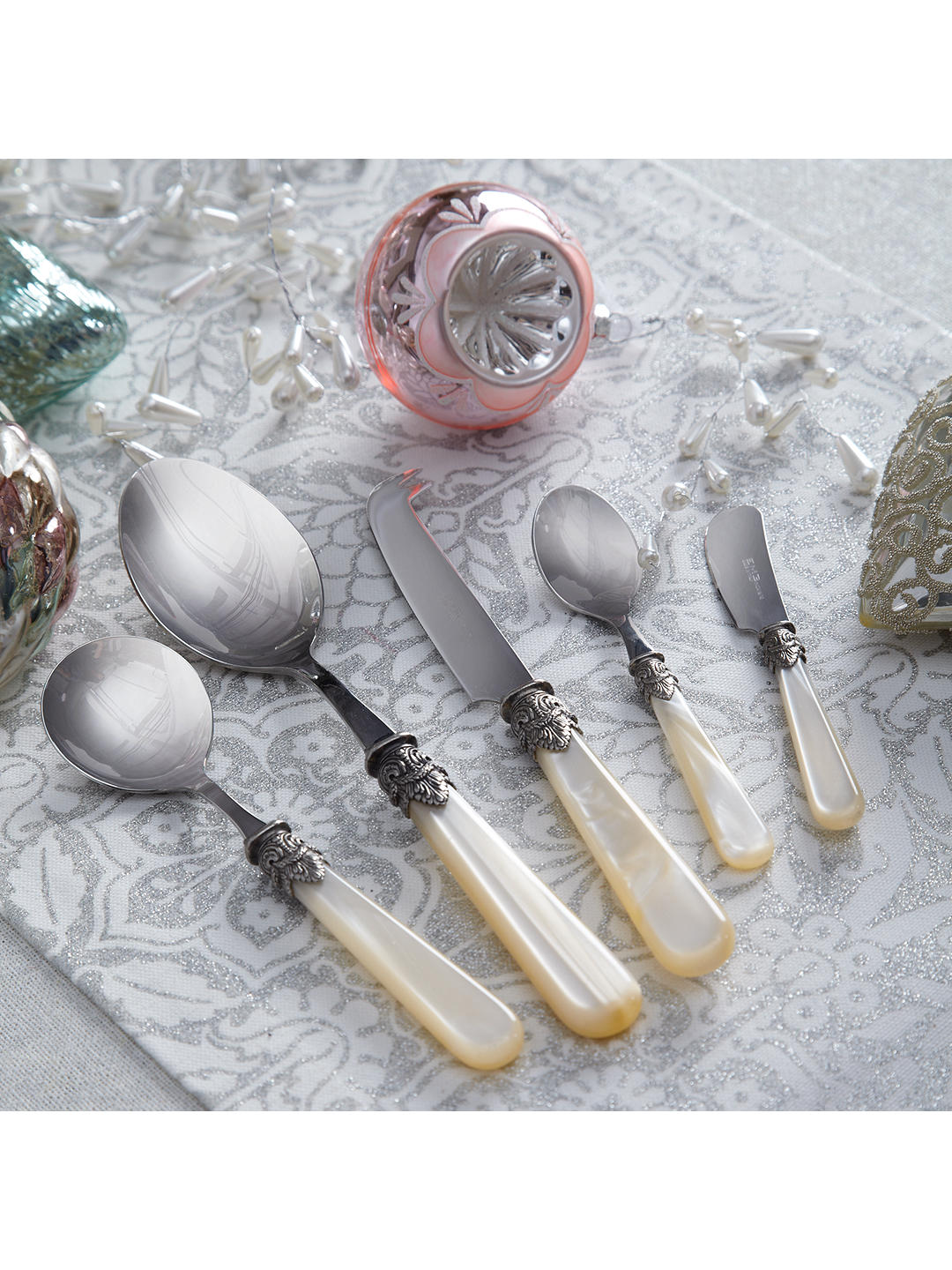 16-Piece Vintage Ivory Cutlery Set  2