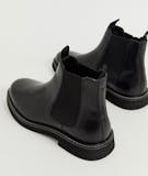 10 Best Winter Boots for Men UK 2024 | Dr Martens, Timberland and More 2