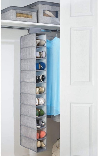 2 Hanging Shoe Racks 2