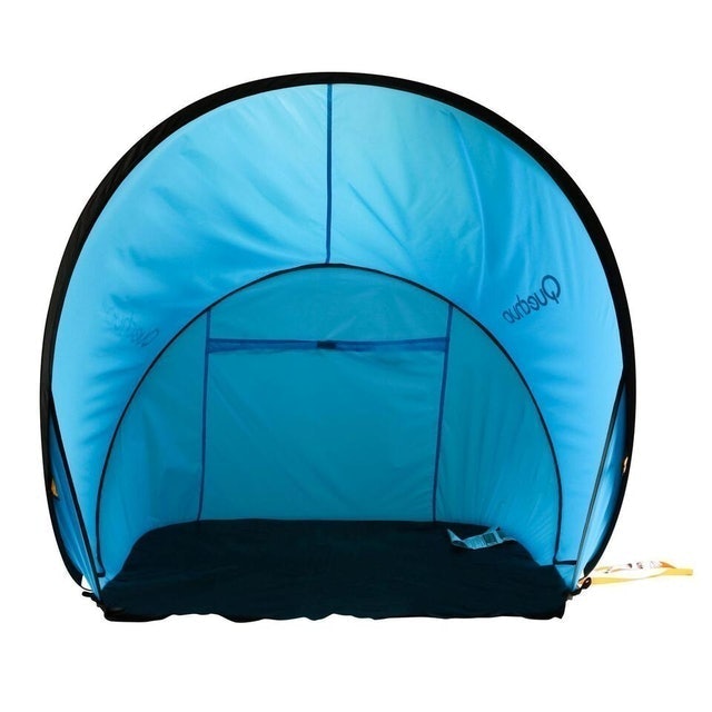 Pop-Up Camping Shelter 2