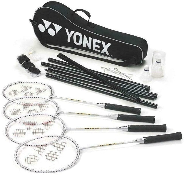 10 Best Badminton Racket Sets UK 2024 | Yonex, Dunlop Carlton and More 1