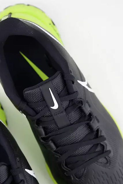 Golf React Infinity Pro 2
