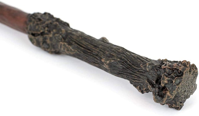 Replica Harry Potter Wand in Ollivander's Presentation Box 3