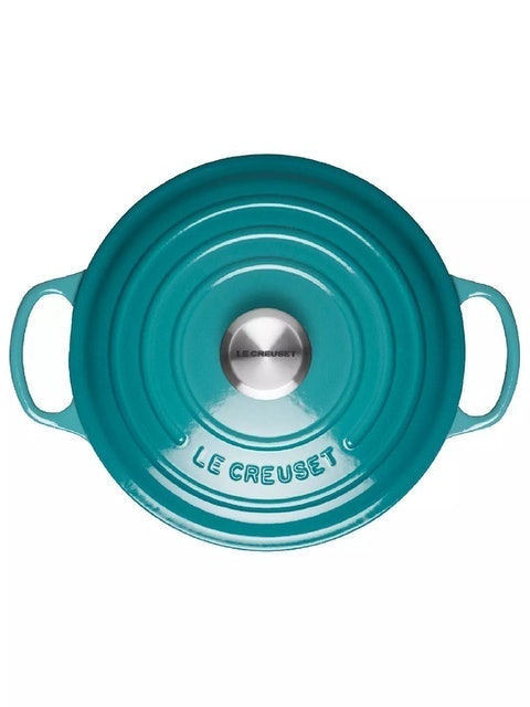 Signature Cast Iron Round Casserole Dish 2