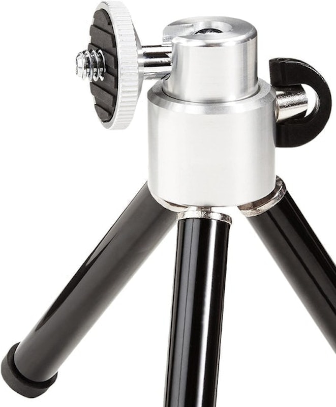 Lightweight Mini Tripod 4