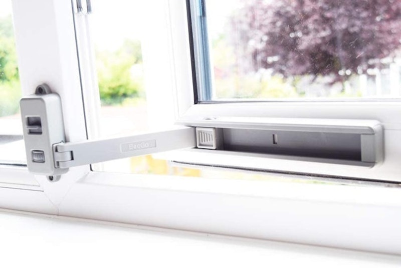 Latch Window Restrictor 1