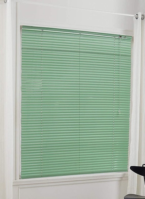 10 Best Blinds for Bathrooms UK 2024 | Habitat, John Lewis and More 1