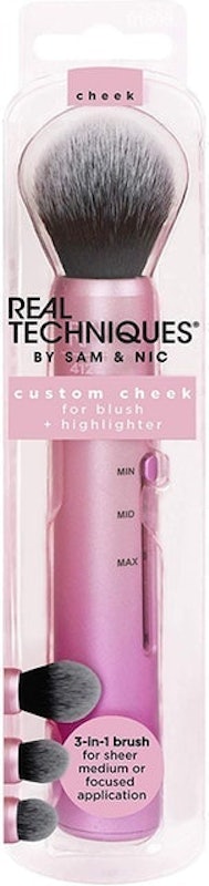 Custom Cheek Brush 1