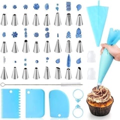 Piping Bags and Nozzles Set