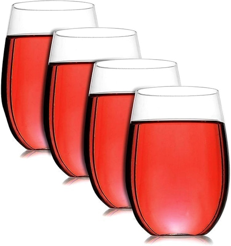 Plastic Wine Glasses 1