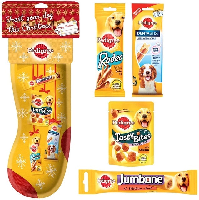 10 Best Christmas Presents for Dogs UK | Pedigree Lily's Kitchen and More 2