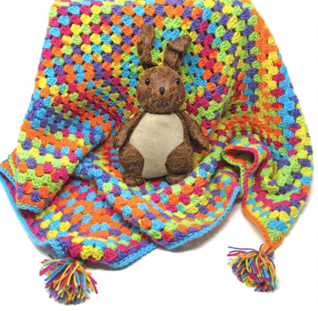 Merry-Go-Round Baby Blanket Crochet Kit 1