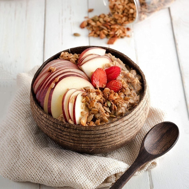Set of 2 Coconut Bowls & Spoons  2
