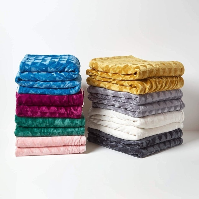 Velvet Throw 3