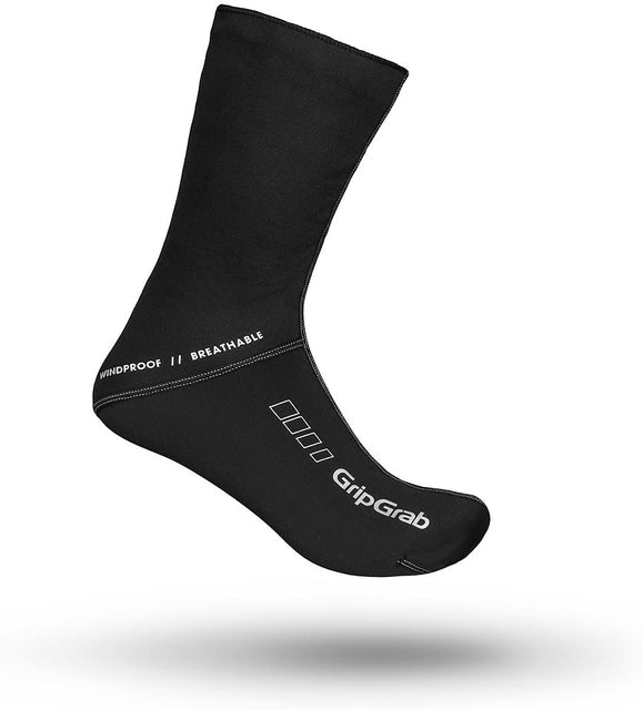 10 Best Winter Cycling Socks UK 2024 | Polaris, Sealskinz and More 3
