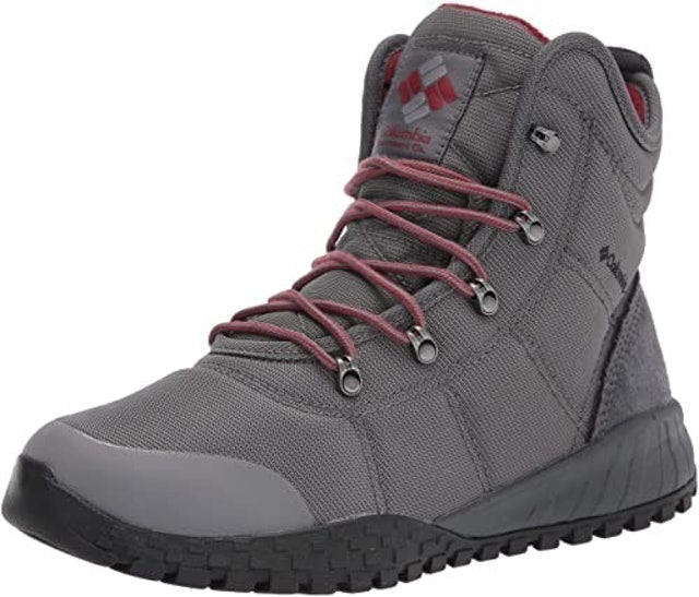 10 Best Snow Boots UK 2024 | Sorel, Colombia, Crocs, and More 5