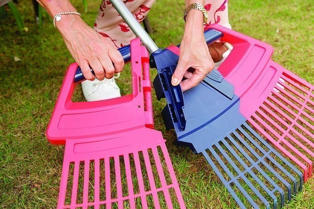 3-in-1 Plastic Rake 3
