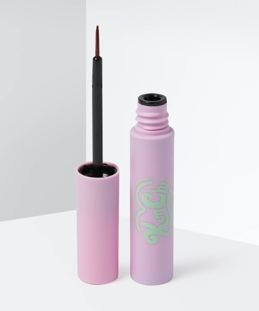 10 Best Freckle Pens and Kits 2024 | UK Makeup Artist Reviewed 5