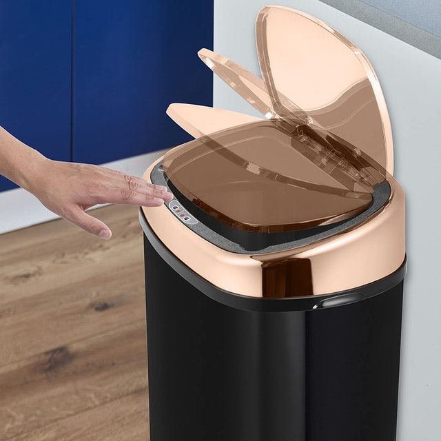 Kitchen Bin With Sensor Lid 2