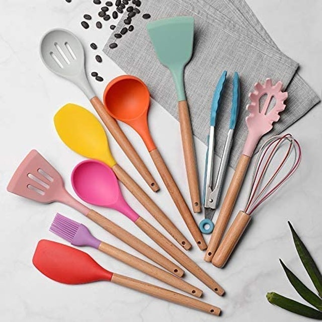 11-Piece Silicone Cooking Utensil Set  2