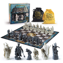 The Lord of the Rings Chess Set