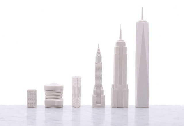 New York City Versus London Marble Board Chess Set 3