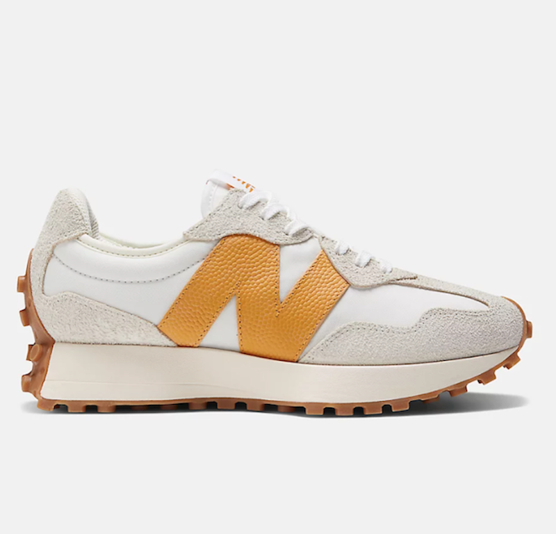 327 Trainers in Sea Salt With Golden Hour 1