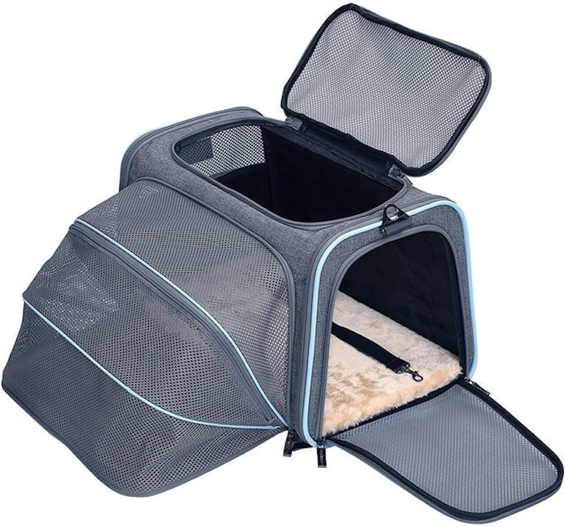 Expandable Soft Pet Cat Carrier 1