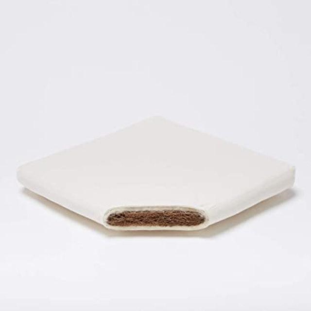 Natural Knitted Moses Basket and Mattress - Linen 3
