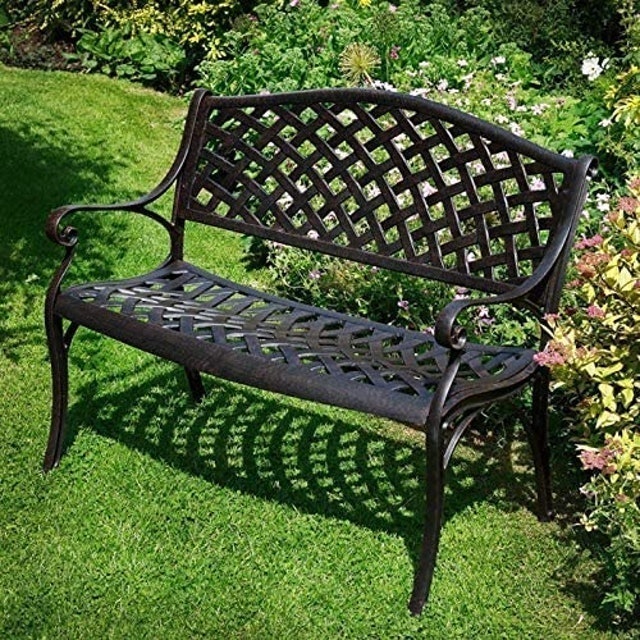10 Best Garden Benches UK 2024 | Outsunny, Habitat and More 5