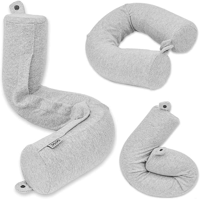 Top 10 Best Travel Pillows in the UK 2024 | J-Pillow, Trunki and More 2