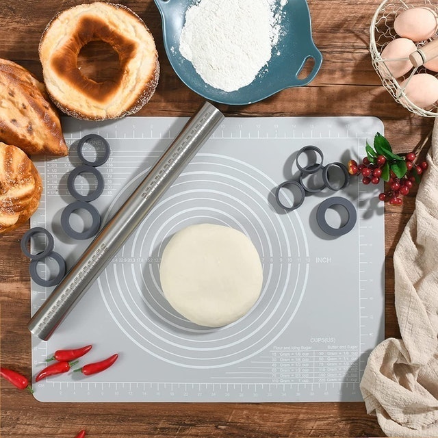 Non-Slip Silicone Pastry Mat 4