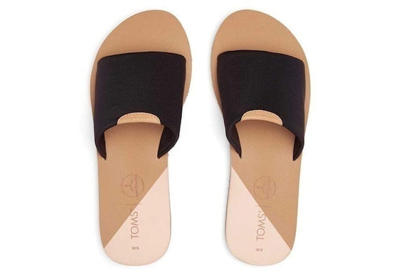 Carly Sandal 2