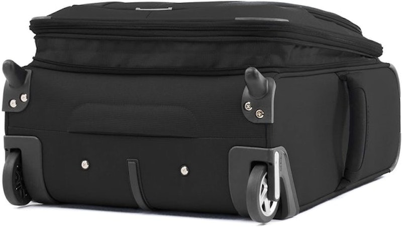 Maxlite® 5 International Expandable Carry-On Rollaboard® 2