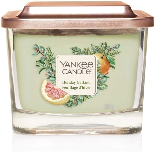 10 Best Christmas Candles UK 2024 | Neom, Yankee Candle and More 3